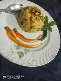 वेज उपमा (veg upma recipe in Hindi) रेसिपी मुख्य फोटो
