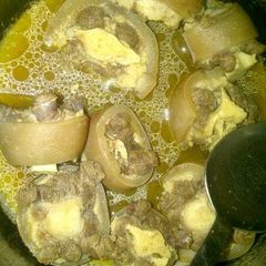 A picture of Cowtail peppersoup.