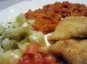 Una foto de yuca frita
