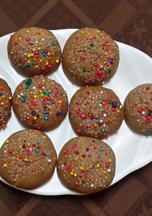 A picture of Valentines rainbow cookies.