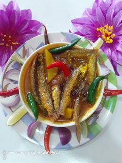 বোরোলি মাছের তেল-ঝাল (boroli macher tel jhal recipe in Bengali) রেসিপির প্রধান ছবি
