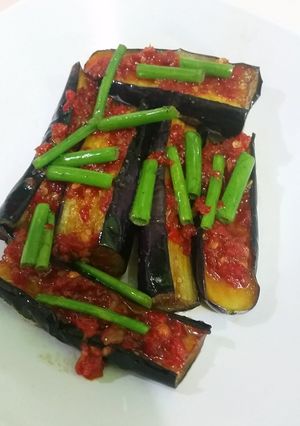 Foto resep Terong Di Cabein😀😀 with Tombak Bawang