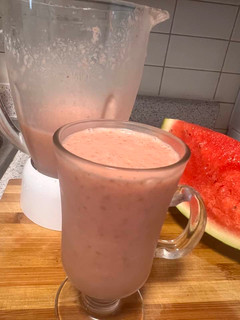 A picture of Watermelon banana smoothie.