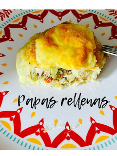 Una foto de Papas rellenas 🥔