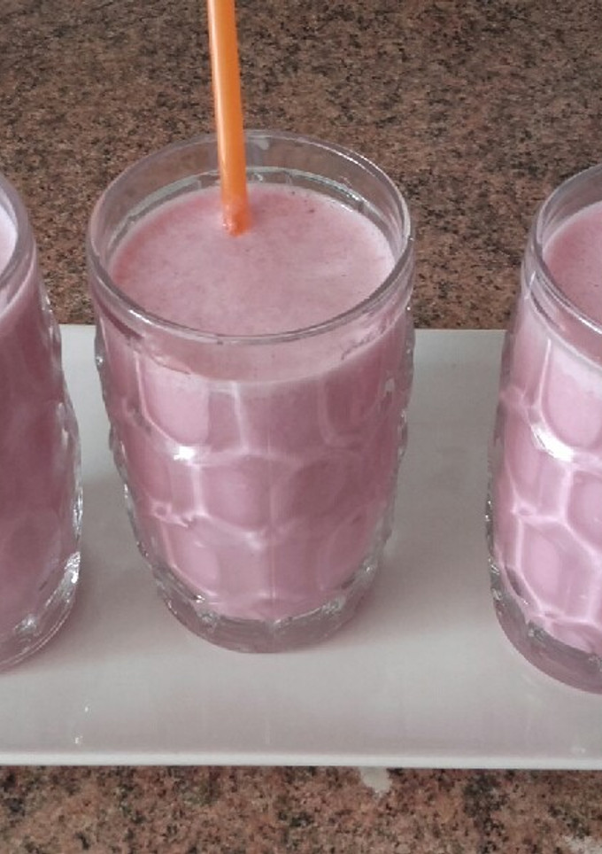 Una foto de Batido sencillo y saludable *Receta de Ramadán