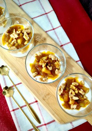 Foto principal de Vasitos de yogur y manzana a la naranja