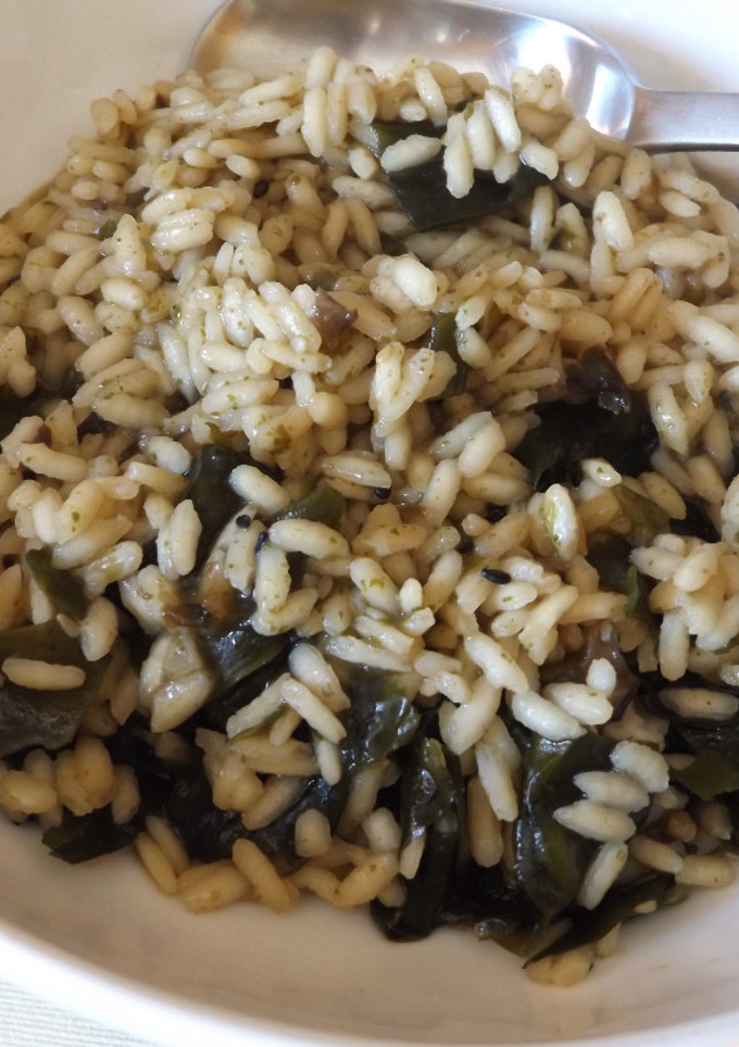 Una foto de Arroz con algas Wakame