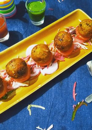 A picture of Paneer cheese ball.