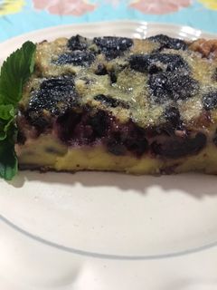 Una foto de Clafoutis de Cereza 🍒