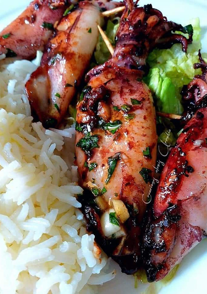 Una foto de Chipirones en salsa teriyaki y salsa de ostras