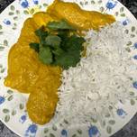 549. Pollo al Curry de mango y arroz basmati (principal carne)