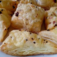 A picture of Cheesy Puff Bites.