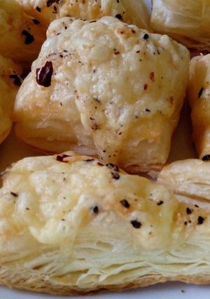 A picture of Cheesy Puff Bites.