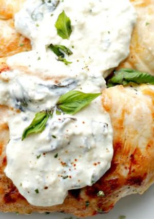 Una foto de Pechugas con crema de panceta y miel