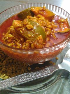 મેથી કેરી નું અથાણું(methi keri nu athanu in Gujarati) રેસીપી મુખ્ય ફોટો