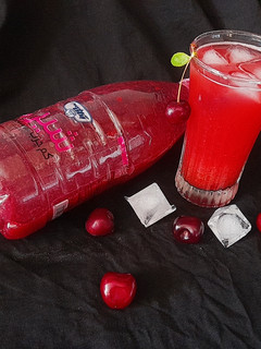 عکسی از دستور شربت گیلاس