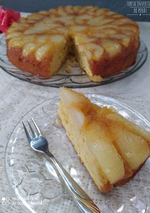 Una foto de Torta invertida de peras 🍐