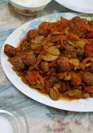 صورة لوصفة لحمة بالفرن مع الخضار