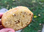 Una foto de budín de nueces