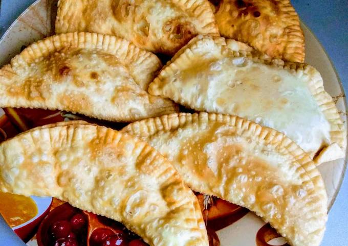 Чебуреки рецепт с мясом на сковороде пошагово CoffMachines.ru