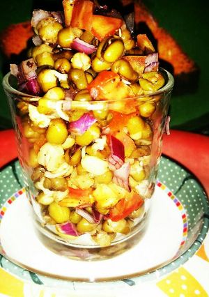 A picture of Sprout salad.