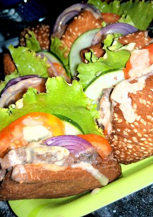 A picture of Doughboys with veggies.