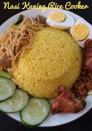 Foto resep Nasi Kuning Rice Cooker