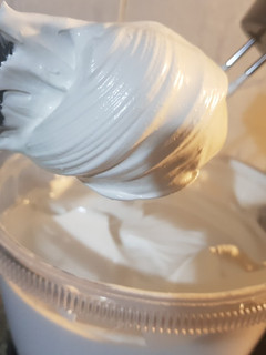 Una foto de Merengue Suizo fácil
