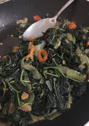 Foto resep Tumis bayam bawang putih
