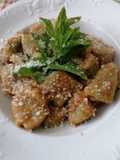GNOCCHI DI ZUCCHINE AL SUGO DI VERDURE, PECORINO E MENTA