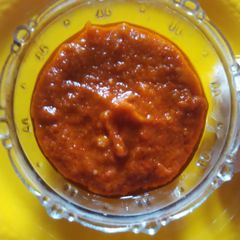 A picture of Schezwan sauce.