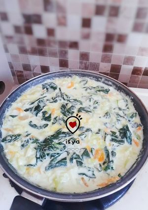 Foto resep Creamy spinach with vegetable