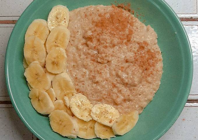 Bowl de avena cocida con banana y canela fácil Receta de Ro- Cookpad