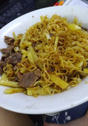 Hình của món Mỳ tôm xào bò.