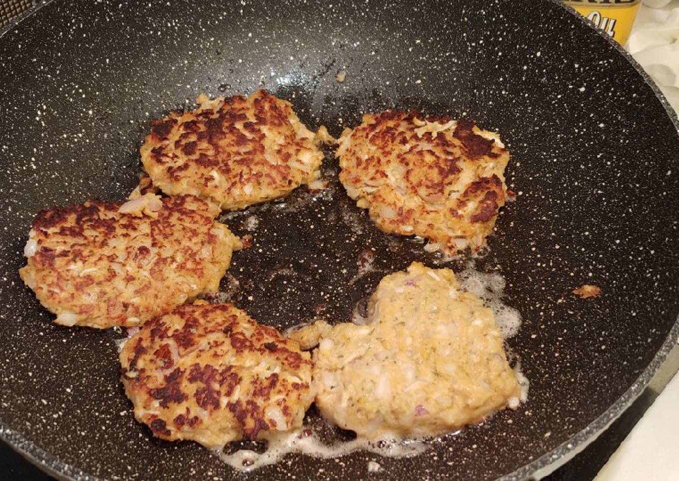 Simple Way to Prepare Award-winning 龍蝦餅 (Lobster Cake)