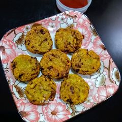 A picture of Aloo Tikki.