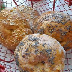 A picture of Speedy cheap bagels. 3 ingredients !.