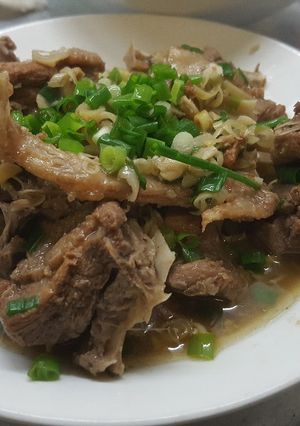 Hình của món Vịt om giấm bỗng.