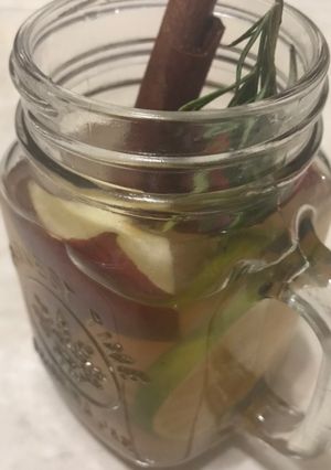 Foto resep Rosemary Apple Cinnamon Tea