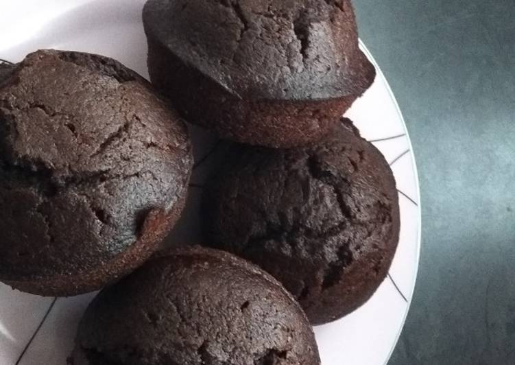 Simple Way to Make Quick Chocolate Muffins