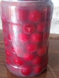 عکسی از دستور ترشی آلبالو