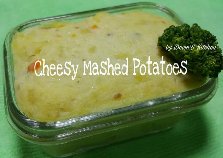 Cara Membuat Cheesy Mashed Potatoes (MPASI 9 bulan) yang Lezat