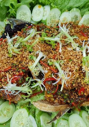 Hình của món Cá chim trắng sốt me siêu cay.