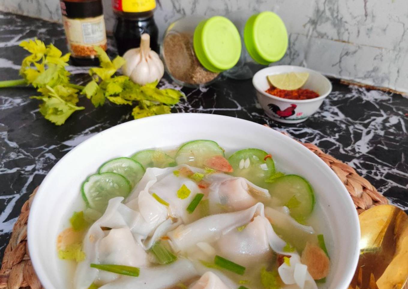 Pangsit Kuah (Soup Wonton)