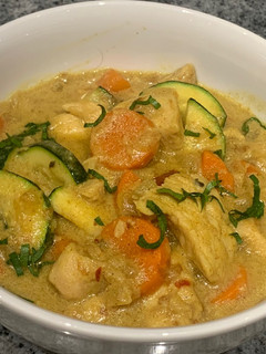 A picture of Creamy Curry Chicken.