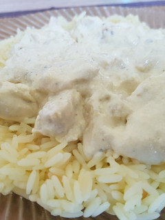Una foto de Pollo con ajo y crema agria