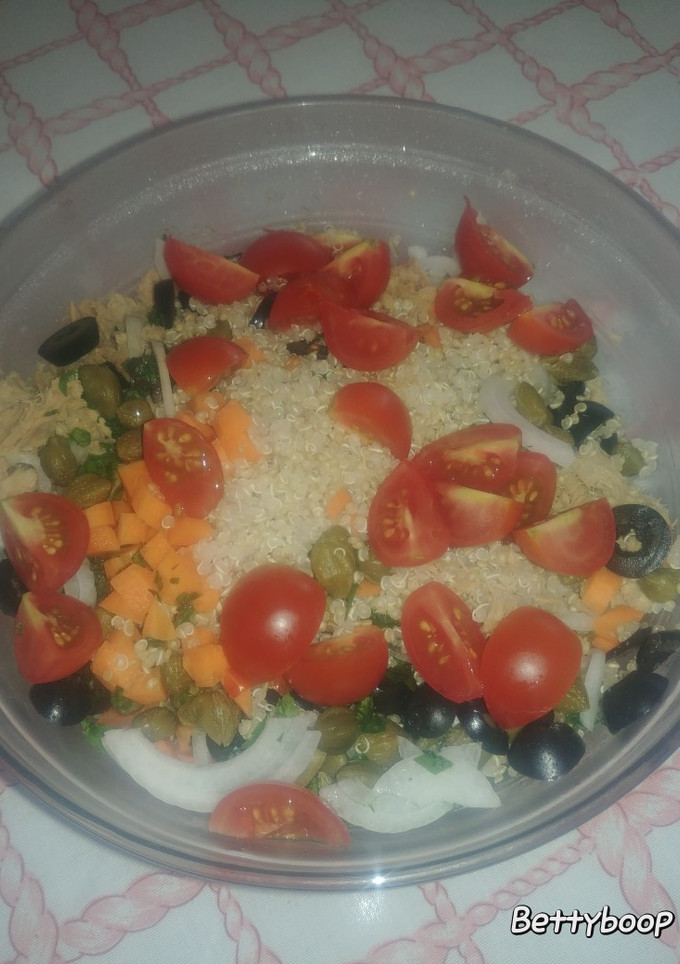 Una foto de Ensalada de Quinoa