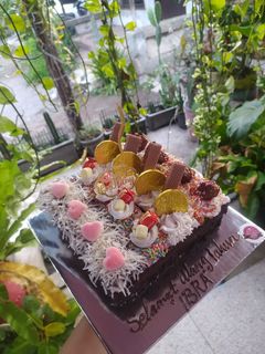 Foto resep Brownies Kukus / Cake Potong Brownies Aneka Topping