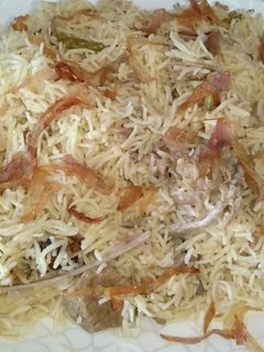 A picture of Mutton yakhni pulao.