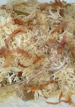 A picture of Mutton yakhni pulao.